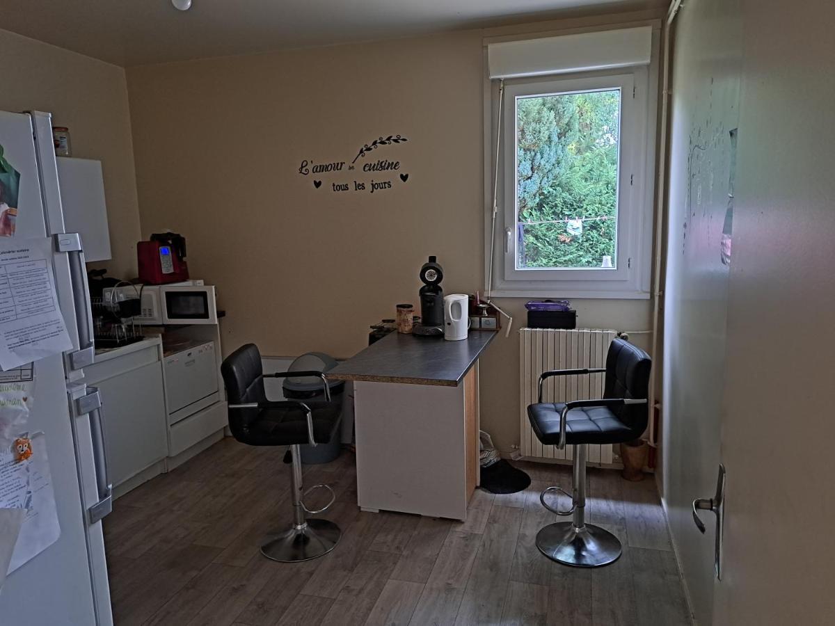 Vacances Solidaires La Souterraine Bagian luar foto